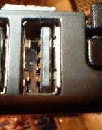 USB.jpg