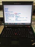 DocMabuses T60 Display-Assembly auf T61 Baseunit Middleton-BIOS 2.29-1.08.jpg