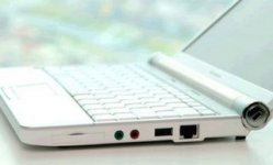 IdeaPad S10 white.jpg